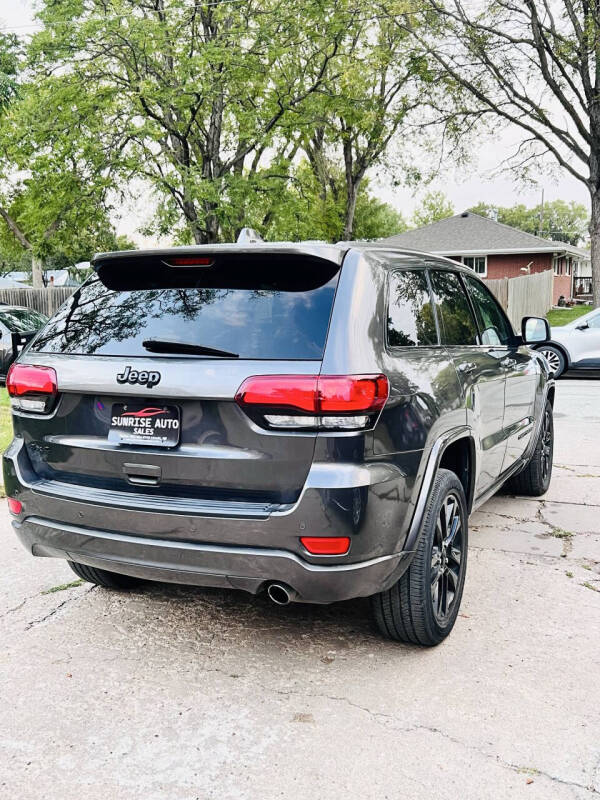 2018 Jeep Grand Cherokee Laredo E