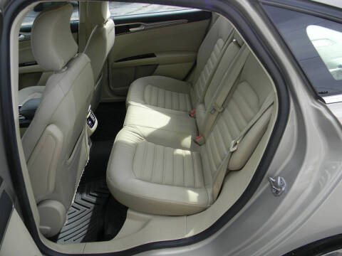 2015 Ford Fusion SE