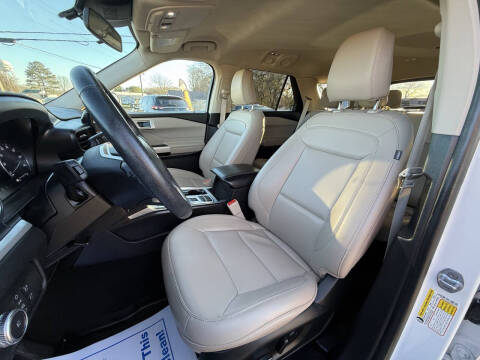 2022 Ford Explorer XLT