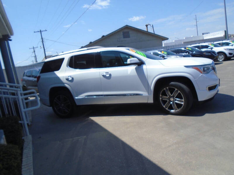 2019 GMC Acadia Denali