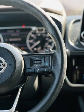 2021 Nissan Rogue SV
