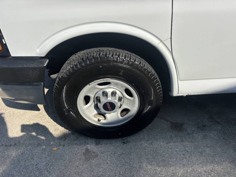 2015 GMC Savana 2500