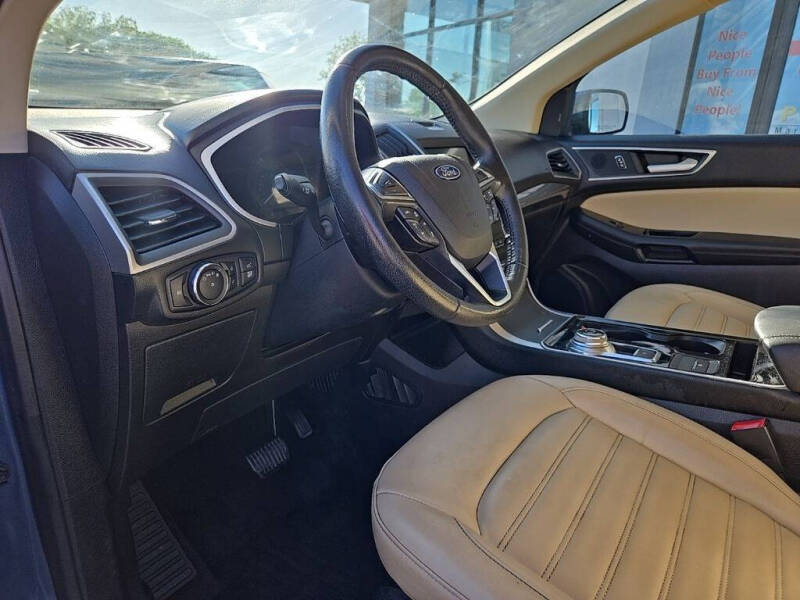2019 Ford Edge SEL