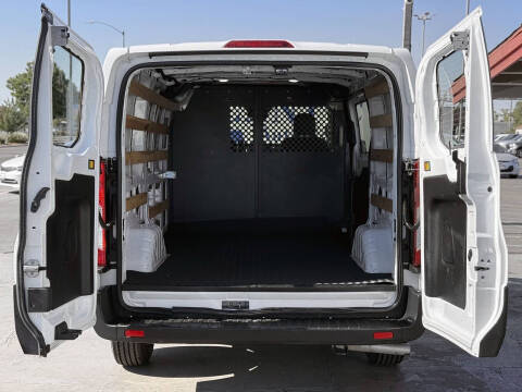 2023 Ford Transit 250