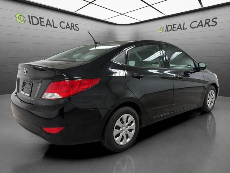 2017 Hyundai Accent