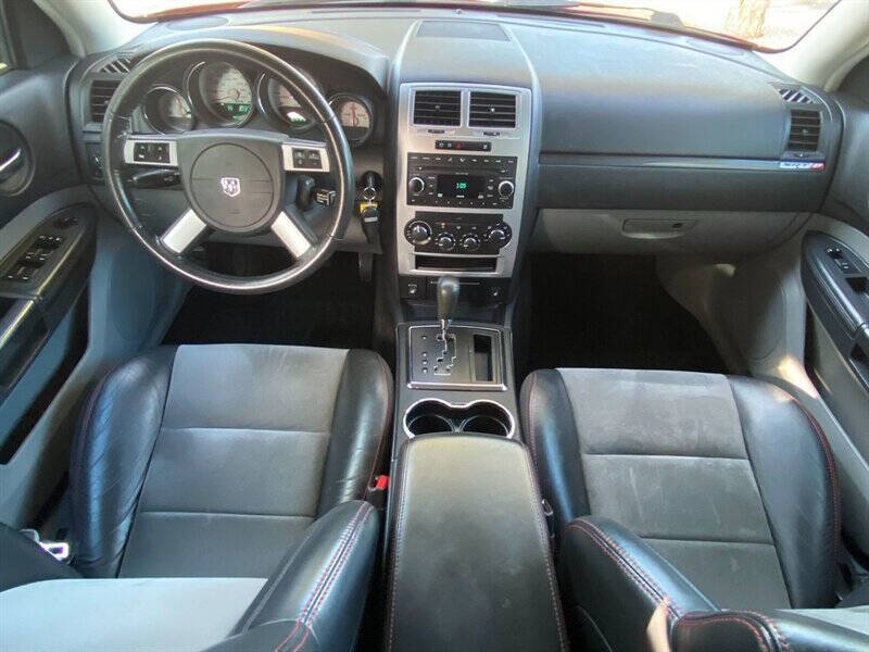 2008 Dodge Magnum SRT-8
