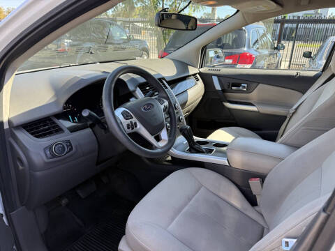 2014 Ford Edge SE