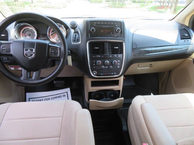 2013 Dodge Grand Caravan SE