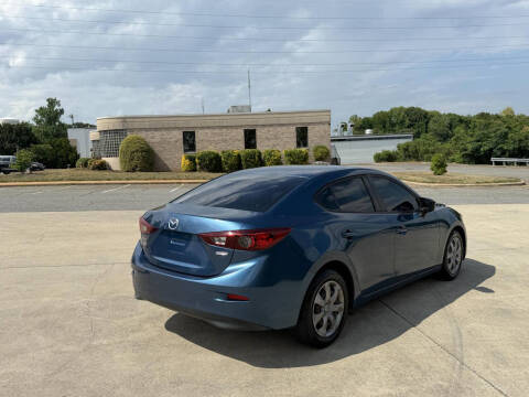 2017 Mazda MAZDA3 Sport