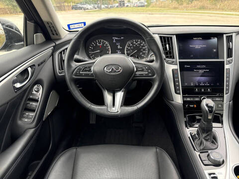 2024 Infiniti Q50 Luxe