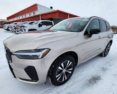 2025 Volvo XC60 B5 Core Dark Theme