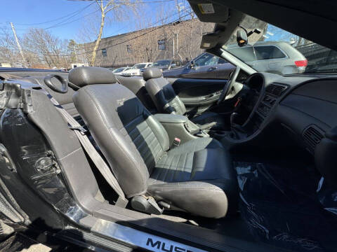 2000 Ford Mustang GT