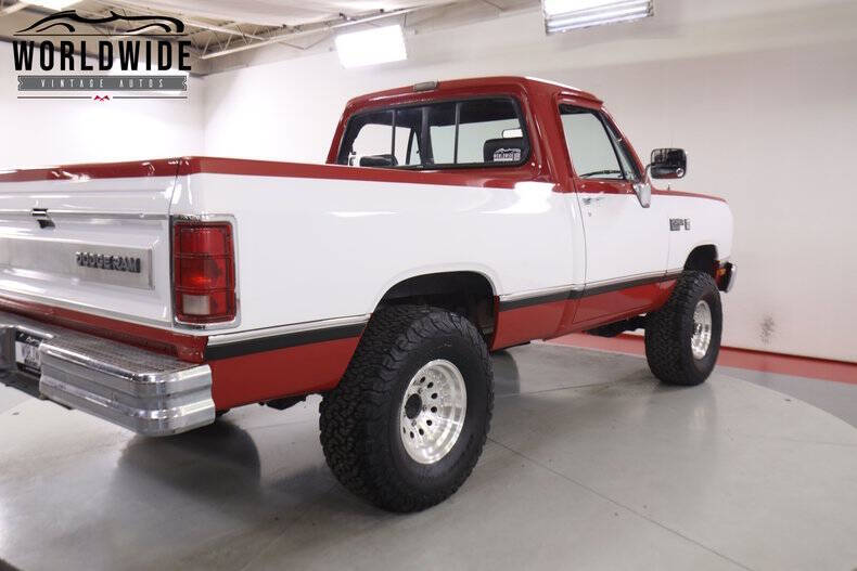 1990 Dodge RAM 150