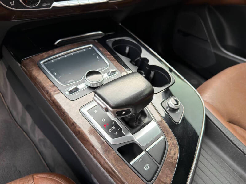 2017 Audi Q7 3.0T quattro Prestige