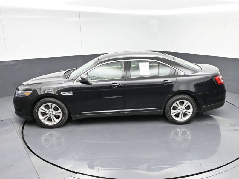 2019 Ford Taurus SE