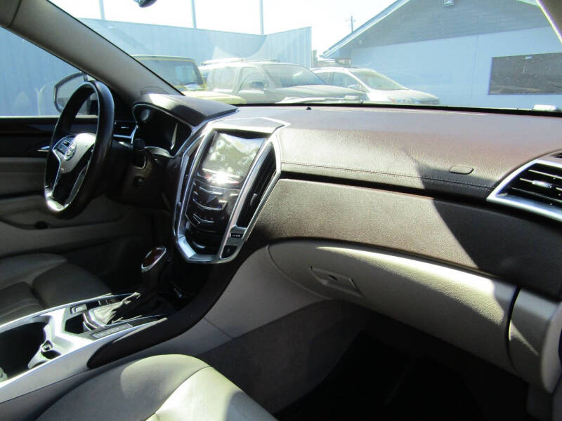 2014 Cadillac SRX Performance Collection photo 14