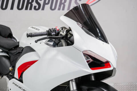2021 Ducati Panigale V2