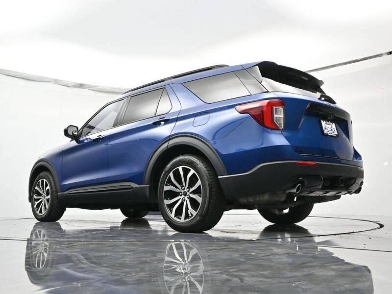 2022 Ford Explorer ST-Line