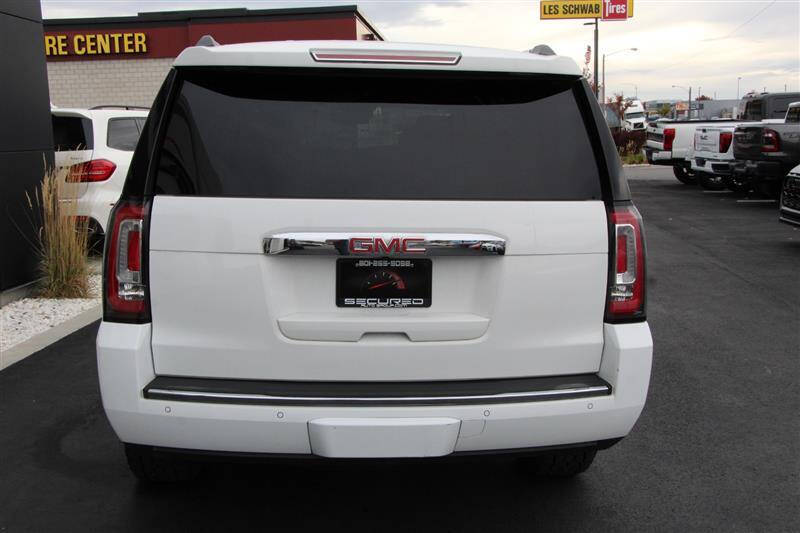 2016 GMC Yukon Denali