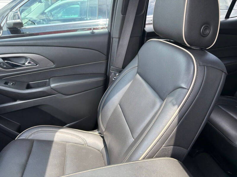 2022 Chevrolet Traverse Premier