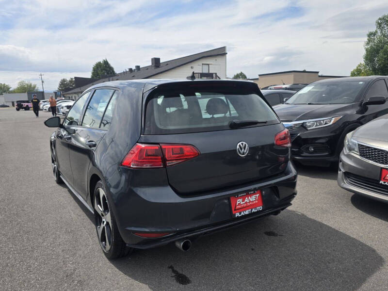 2016 Volkswagen Golf GTI SE