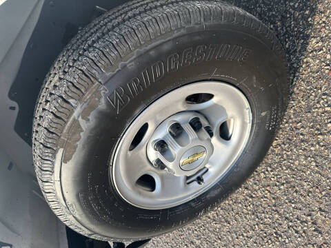 2025 Chevrolet Express 2500