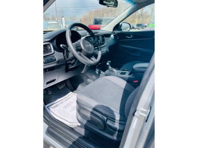 2016 Kia Sorento L