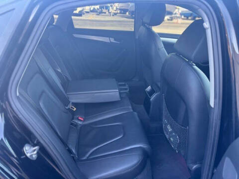 2011 Audi A4 2.0T quattro Premium