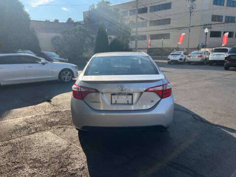 2014 Toyota Corolla S Plus