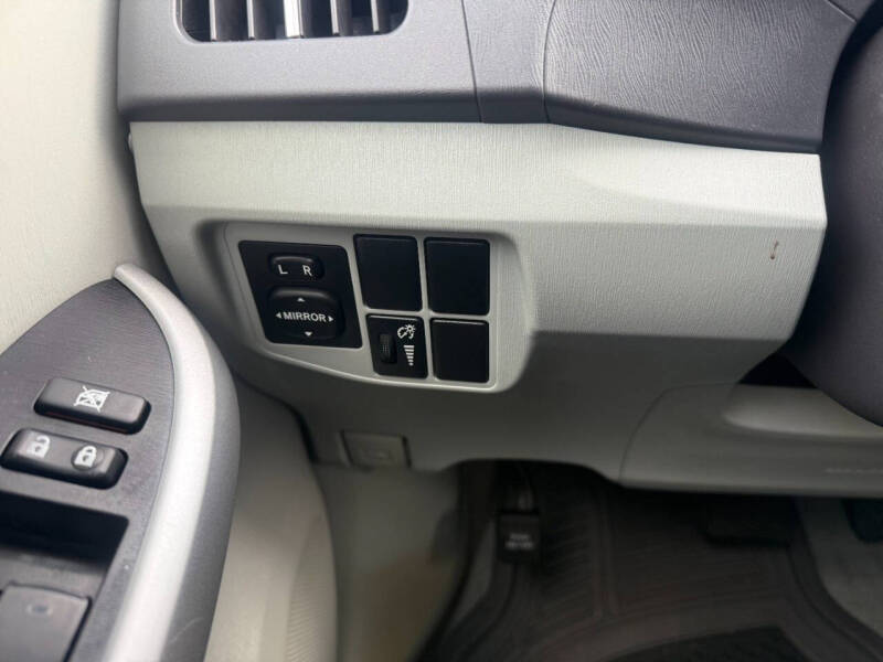 2011 Toyota Prius One