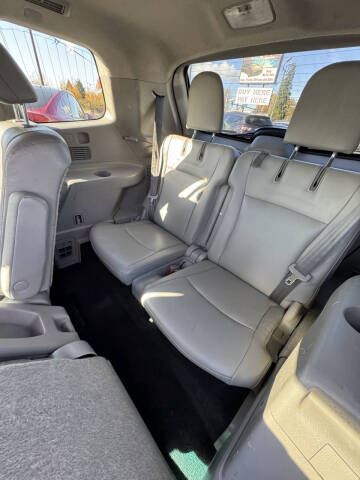 2012 Toyota Highlander SE