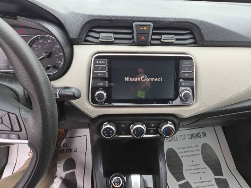 2021 Nissan Versa SV