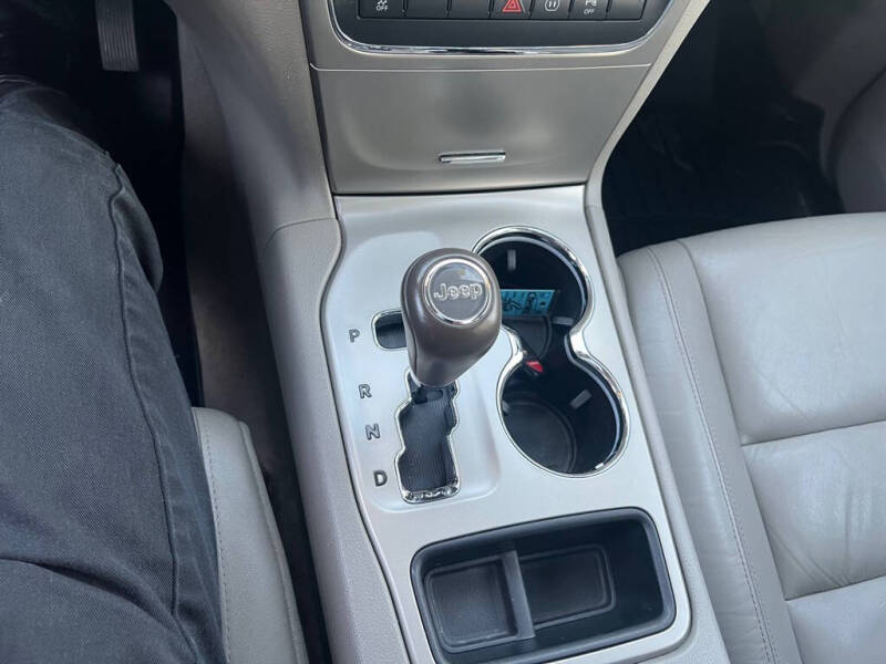 2012 Jeep Grand Cherokee Laredo