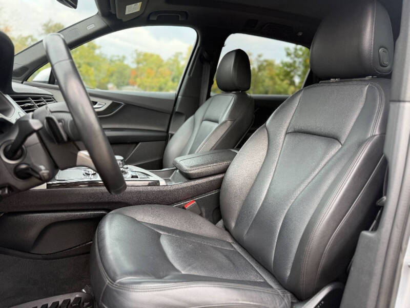 2019 Audi Q7 quattro Premium Plus 45 TFSI