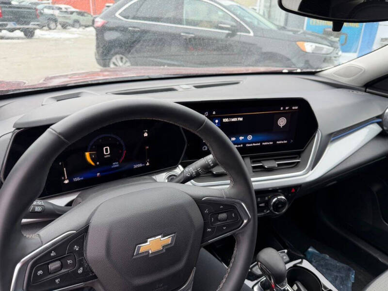 2024 Chevrolet Trax LT