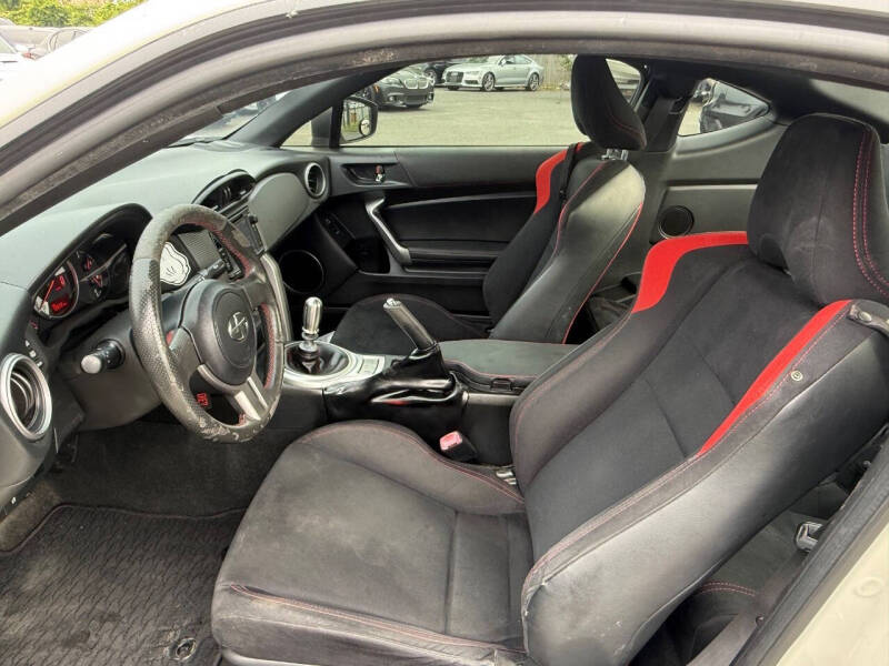 2015 Scion FR-S