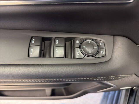 2025 GMC Yukon XL Elevation