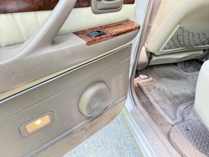 1996 Lexus LX 450