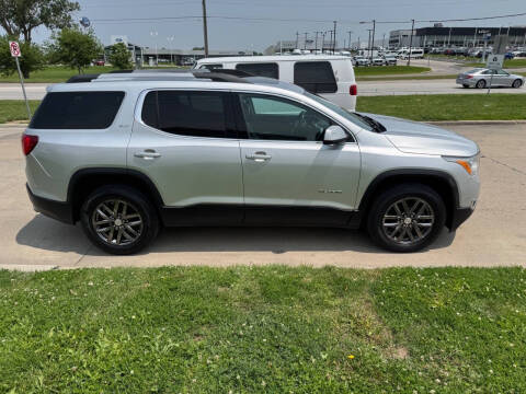 2017 GMC Acadia SLT-1