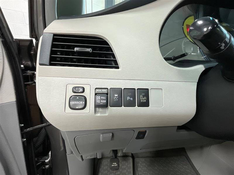 2014 Toyota Sienna