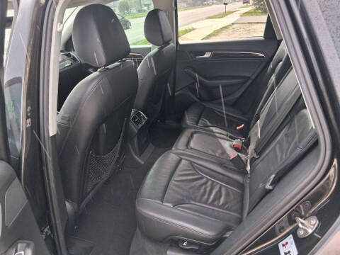 2014 Audi Q5 2.0T quattro Premium