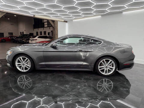 2017 Ford Mustang EcoBoost Premium