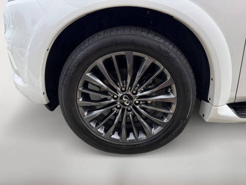 2024 Infiniti QX80 Premium Select
