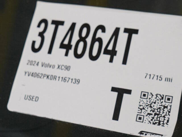 2024 Volvo XC90 B6 Core Bright Theme