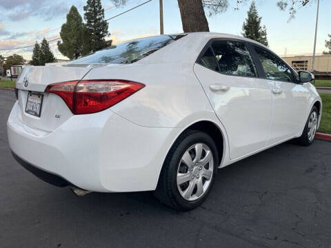 2017 Toyota Corolla LE