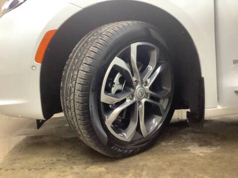 2026 Chrysler Pacifica Pinnacle