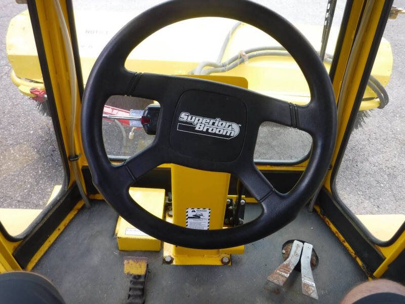 2012 Superior Broom SM80J Propelled Sweeper