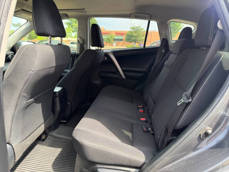 2017 Toyota RAV4 Hybrid LE Plus