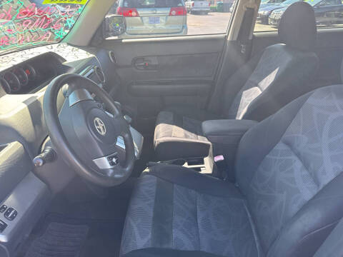 2011 Scion xB