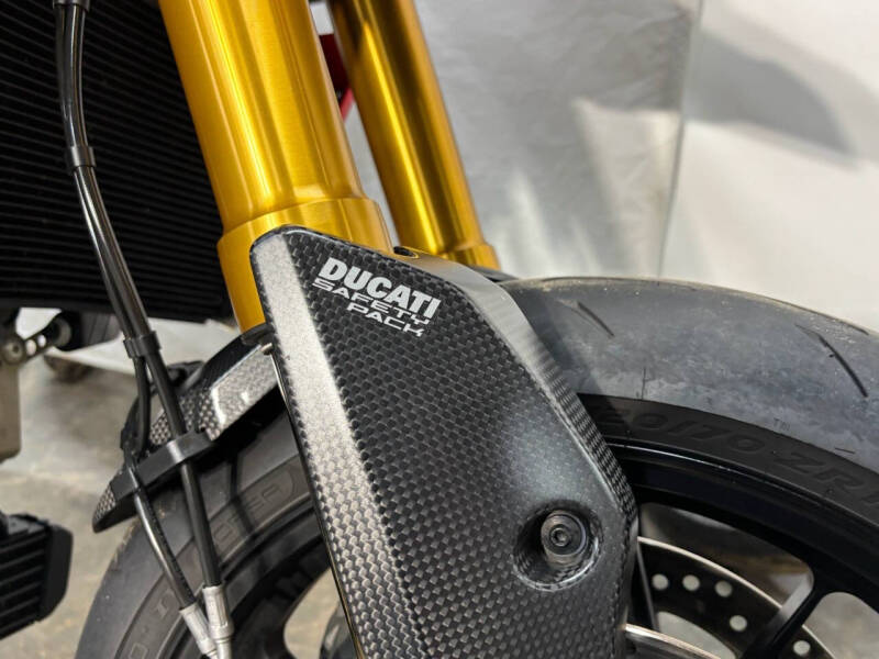 2022 Ducati Hypermotard 950 SP